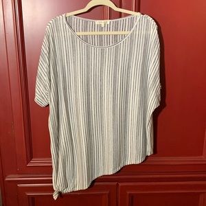 Silver gray and Ivory asymmetrical top
